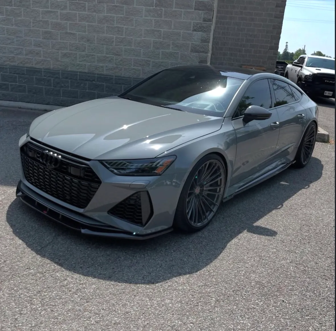 A gray Audi RS7